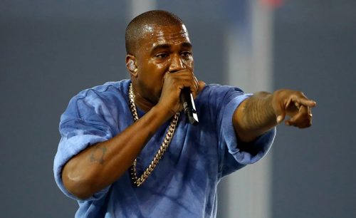 संगीतमा फर्किए हिपहप स्टार ‘ये’, विवादको छायाँबाट बाहिरिन खोज्दै