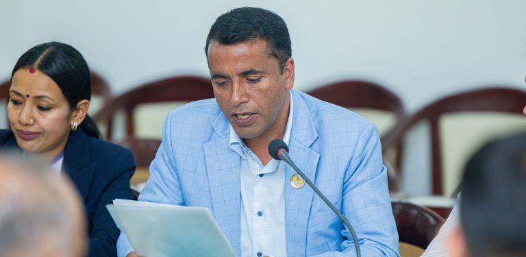 प्रधानमन्त्रीलाई दुलालले भने- मेलम्ची र इन्द्रावती किनारका बस्तीको संरक्षण तत्काल गर्नुपर्छ