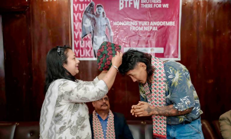 क्रिकेट छाडेर एमएमए स्टार बनेका युकी आङदेम्बे