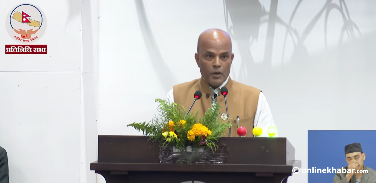 अर्थमन्त्री संसद्‌मा नआएकोप्रति अमरेशको आक्रोश– नयाँको नाममा सबै भत्काउने होइन
