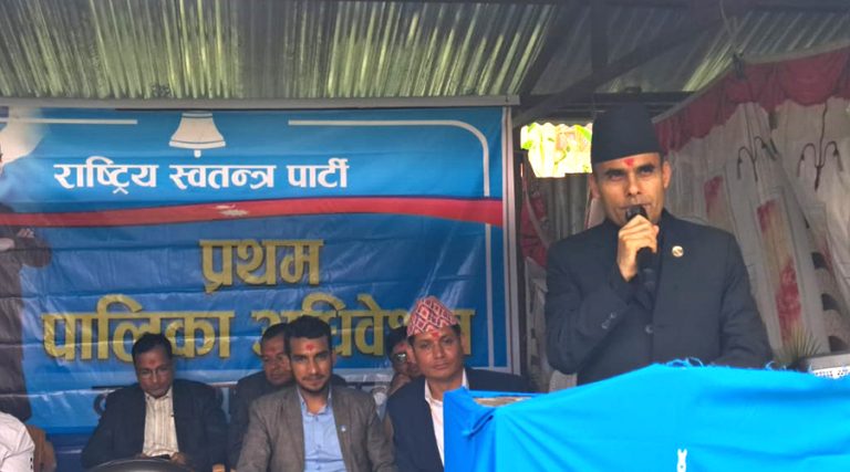 सञ्चारमन्त्रीको दाबी- सुशासन र समृद्धिको आकांक्षा सम्बोधन गर्ने बजेट आयो