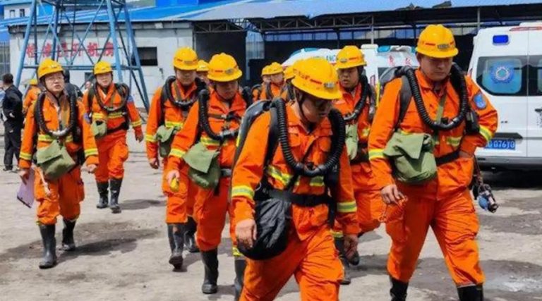 चीनको कोइला खानीमा शक्तिशाली विष्फोट, कम्तीमा ९० जनाको मृत्यु