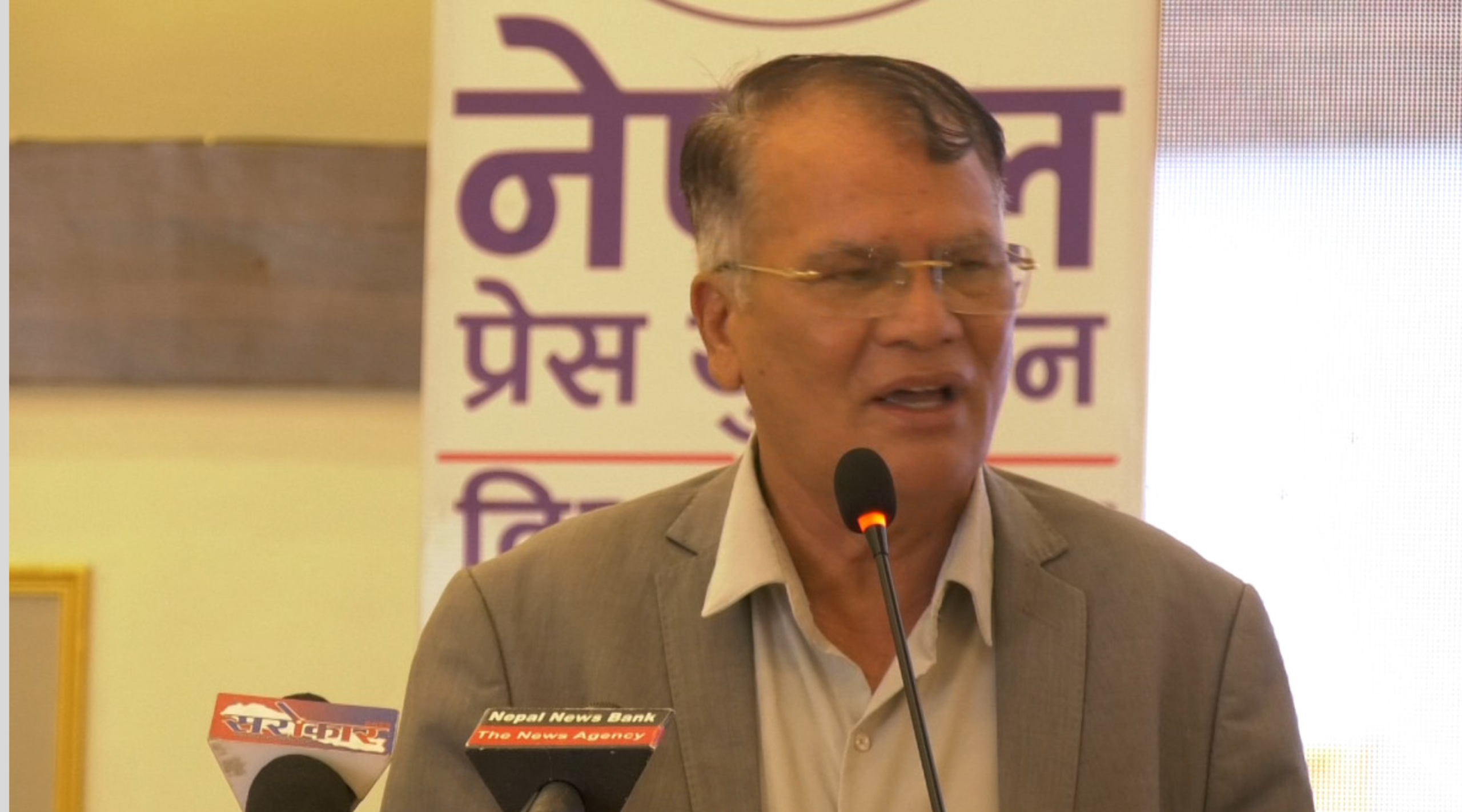 सरकार कर्तव्यबाट विचलित भई व्यवस्था माथिको प्रहारमा उत्रिएको छ : देवराज चालिसे