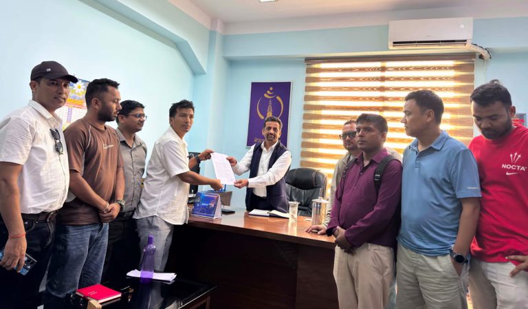 ठोरीमा नेपाल टेलिकमको नेटवर्कमा समस्या, गुणस्तरीय सेवा उपलब्ध गराउन माग