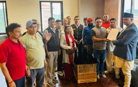 उठिबास रोक्न माग गर्दै लुम्बिनीका मुख्यमन्त्रीलाई ज्ञापनपत्र