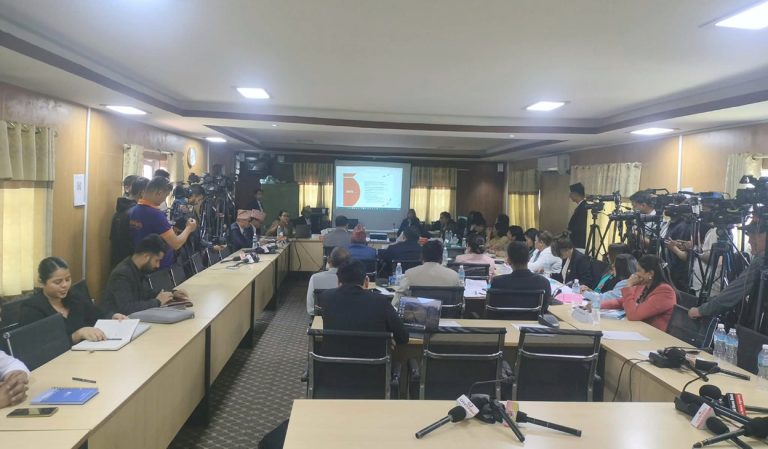 संक्रमणकालीन न्यायलाई टुंगोमा पुर्‍याउन सरकार पूर्ण प्रतिबद्ध छ : मन्त्री गौतम