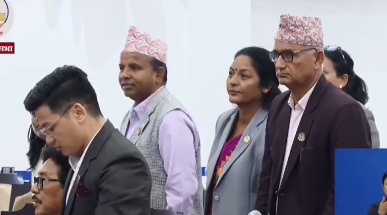 प्रतिनिधिसभा बैठक फेरि सुरु, विपक्षीको अवरोध कायमै