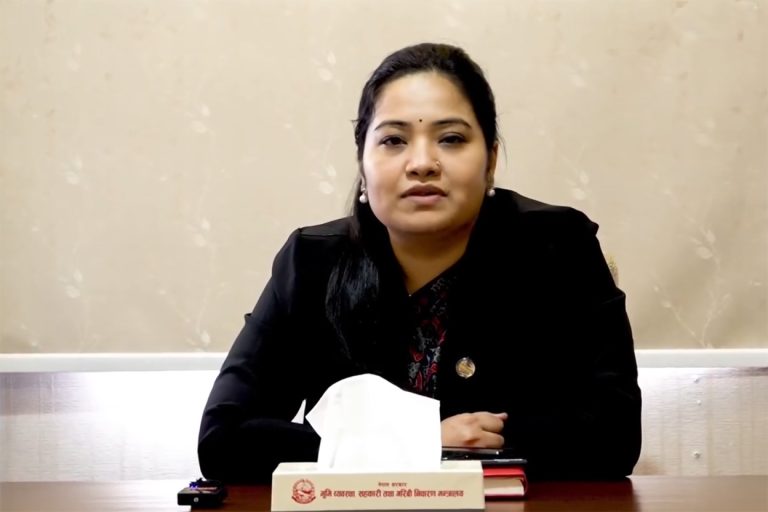 केही हप्तामा सुकुमवासीलाई लालपुर्जा वितरण गर्छौं : मन्त्री रावल