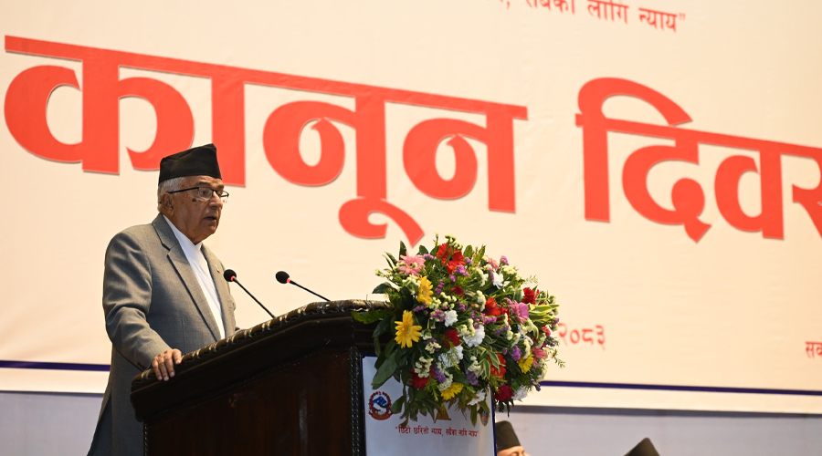 विधिद्वारा स्थापित पद्धति र परम्परा पालनामा तलमाथि भए समाज भयभित हुन्छ : राष्ट्रपति पौडेल