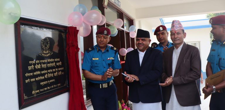 प्रहरी चौकी स्थापना भएको तीन दशकपछि भवन