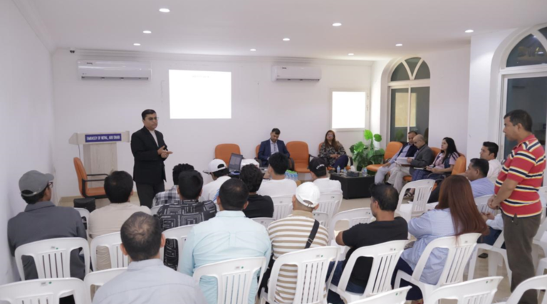 नेपाली श्रमिकलाई श्रम सचेतना तथा सुरक्षित रोजगारीबारे जानकारी   