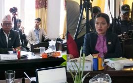 एमाले सांसद लक्ष्मीप्रसादले बँदेल मार्नुपर्छ भनेपछि रास्वपाकी आशिका तामाङको प्रतिवाद