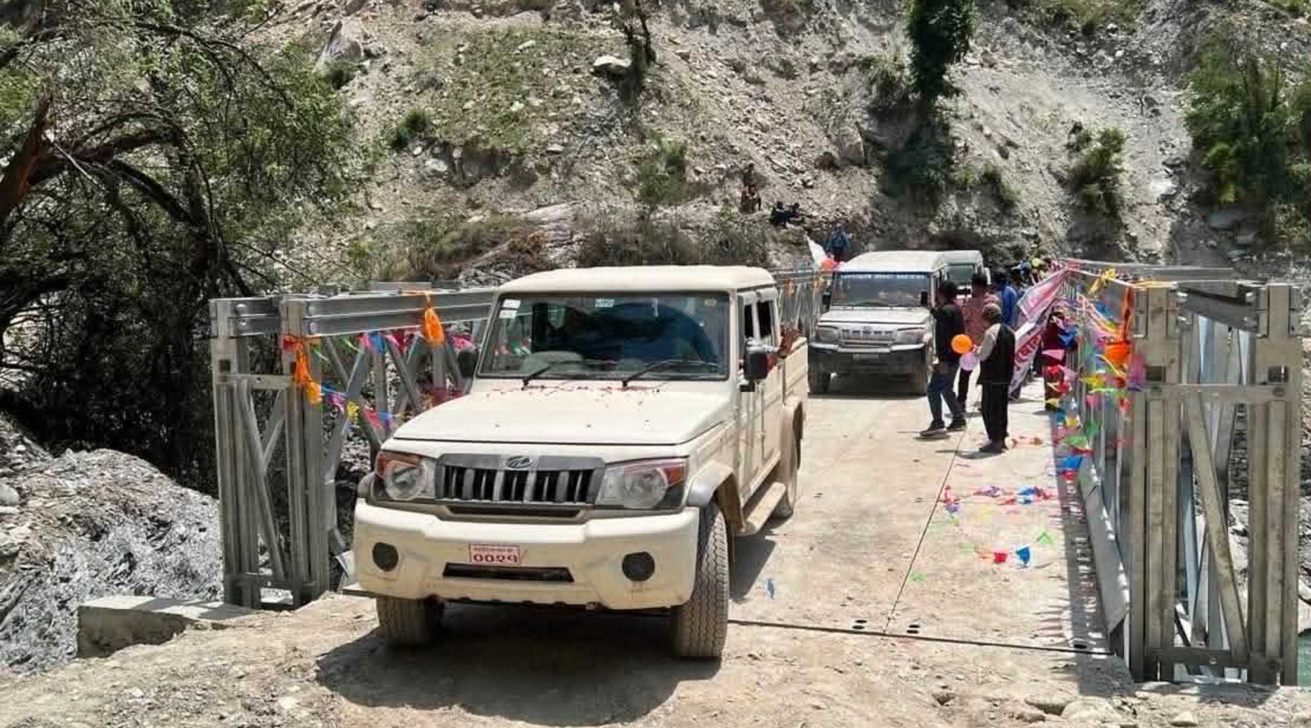 रुकुमपूर्वको मैकोट खोलामा बनेको बेलिब्रिज सञ्चालनमा