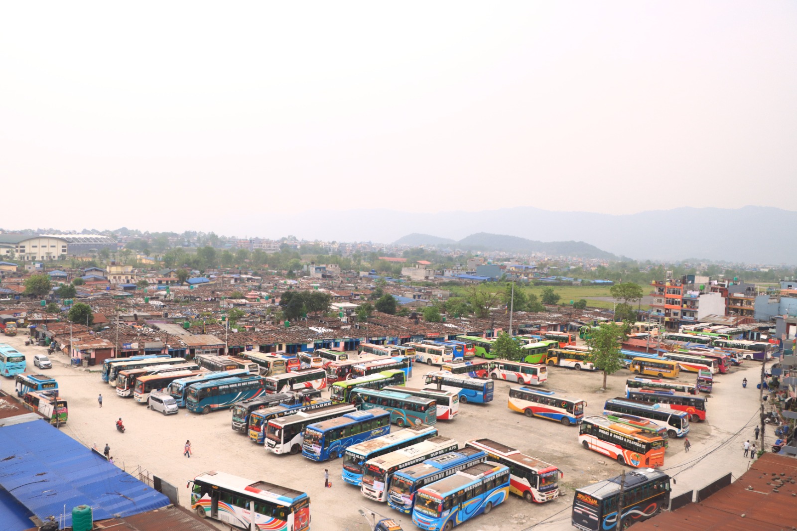 पोखरामा समर्थन जुटाएर चल्दैछ डोजर, बसपार्कमा ‘अर्जुनदृष्टि’