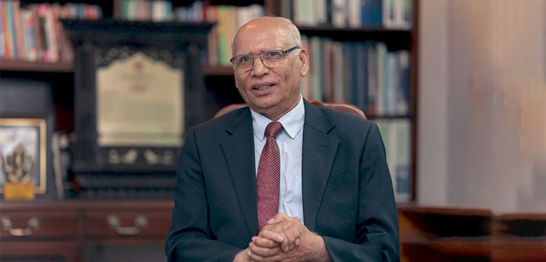 चिकित्सा शिक्षा आयोगको उपाध्यक्षमा डा. श्रीकृष्ण गिरी