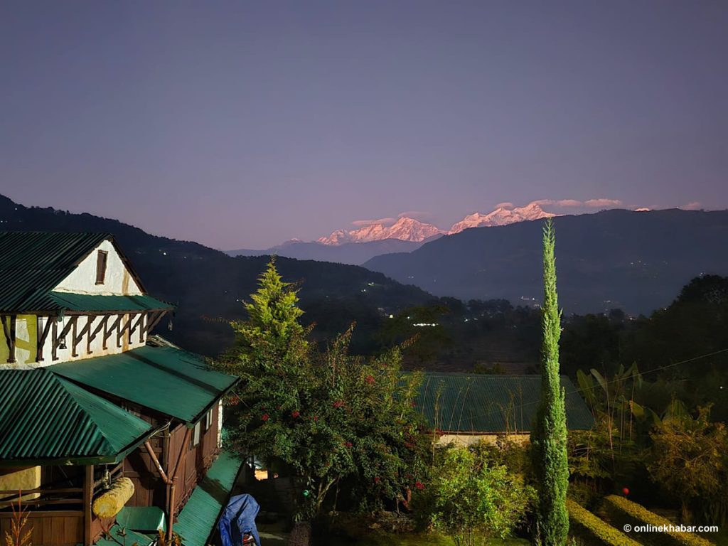 काठमाडौंको घर बेचेर गाउँमा उद्यम, २ करोड लगानीमा फार्मस्टे सञ्चालन