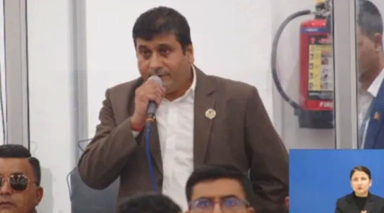 हरि खेतान क्याम्पसमा भएको झडपबारे छानबिन समिति गठन गर्न सांसद पन्तको माग