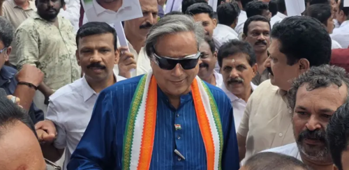 केरलमा यूडीएफको बहुमत पाएपछि शशिले भने- जनताले परिवर्तनका लागि मतदान गरे