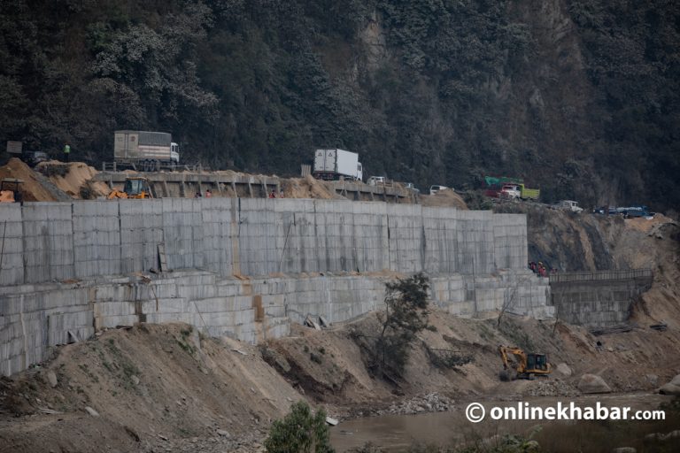 सडक पूर्वाधार निर्माणलाई तीव्रता दिने सरकारको घोषणा