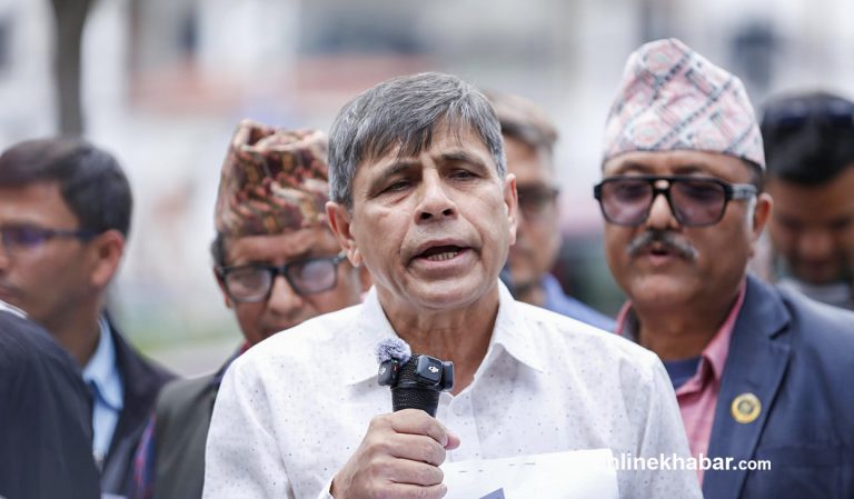 प्रधानमन्त्री बालेनलाई घनश्याम भूसालको चेतावनी- ओलीको जस्तै नियति भोग्नु नपरोस्
