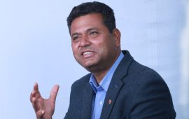 प्रधानमन्त्रीको अभिव्यक्तिप्रति एमालेको नेता आचार्यको आपत्ति