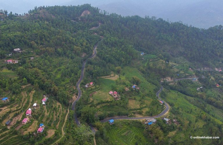 पाँचथरका ग्रामीण क्षेत्रमा कालोपत्र सडक