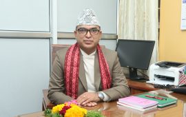 प्रतिनिधिसभाका नवनियुक्त सचिव प्रकाश अधिकारीले गरे पदभार ग्रहण