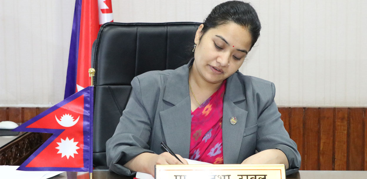 निजामती ऐनअन्तर्गत ३६ वटा नियम बनाउने अधिकार सरकारमै रहने प्रस्ताव