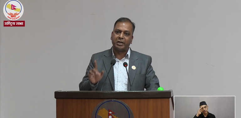 यथार्थभन्दा बढी भाबनामा बहकिएर लेखिएछ नीति तथा कार्यक्रम : सांसद कर्ण