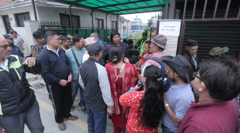 सहकारी पीडितले घेरे बागमती प्रदेश सहकारी रजिष्ट्रार कार्यालय