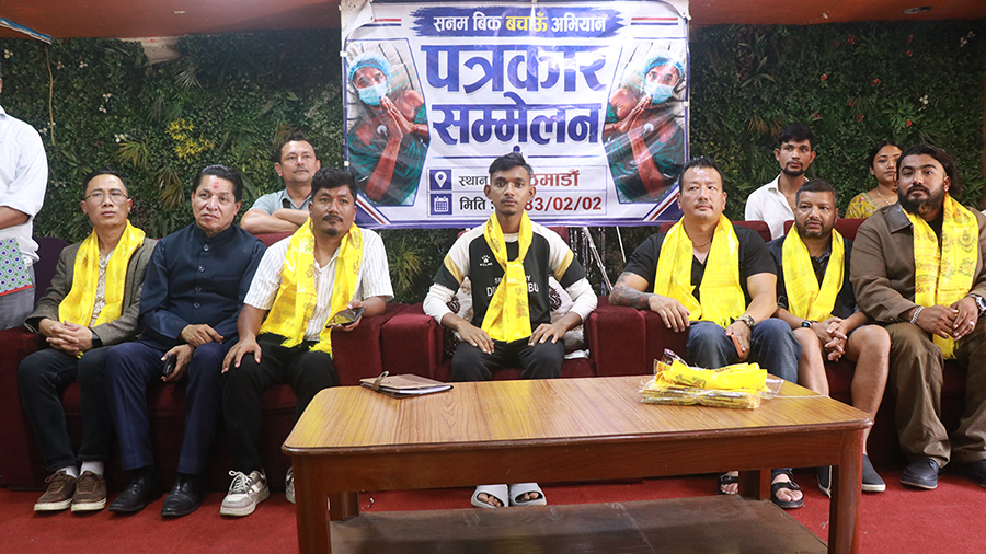 फुटबल खेलाडी सनम विकको उपचारका लागि २२ लाख ५३ हजार संकलन