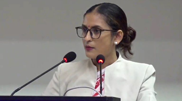 पितृसत्तात्मक सोच, लैंगिक विभेद र हिंसाका रूप अझै चुनौती छन् : मन्त्री वादी