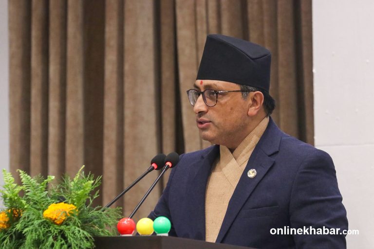 नेपाललाई सम्पत्ति शुद्धीकरणको ग्रे लिस्टबाट छिटो बाहिर निकाल्छौं : अर्थमन्त्री वाग्ले