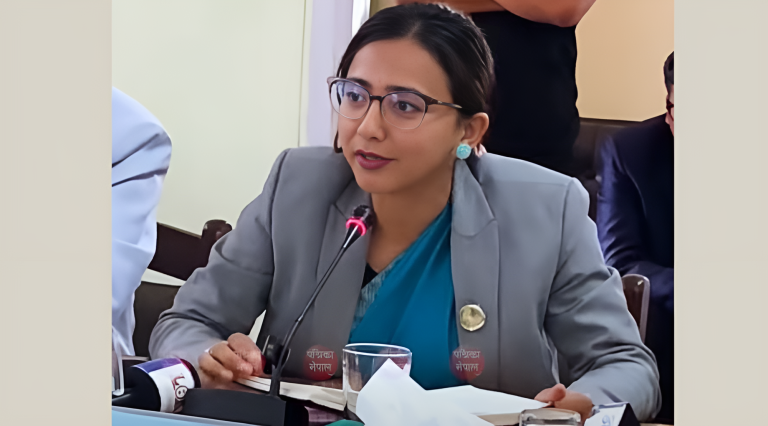 सांसद कार्कीको प्रश्न- अध्ययन बिदा दुरुपयोग गर्ने ४०० प्राध्यापकलाई सरकारले के गर्दै छ ?