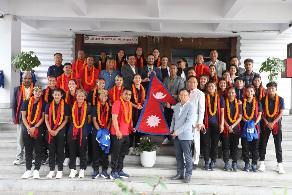 साफ महिला च्याम्पियनसिप खेल्न जाने नेपाली टोलीको बिदाइ