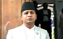 रविलाई एमालेको प्रश्न- प्रधानमन्त्रीको अभिव्यक्ति र तपाईंको भारत भ्रमणबीच तादम्यता थियो ?