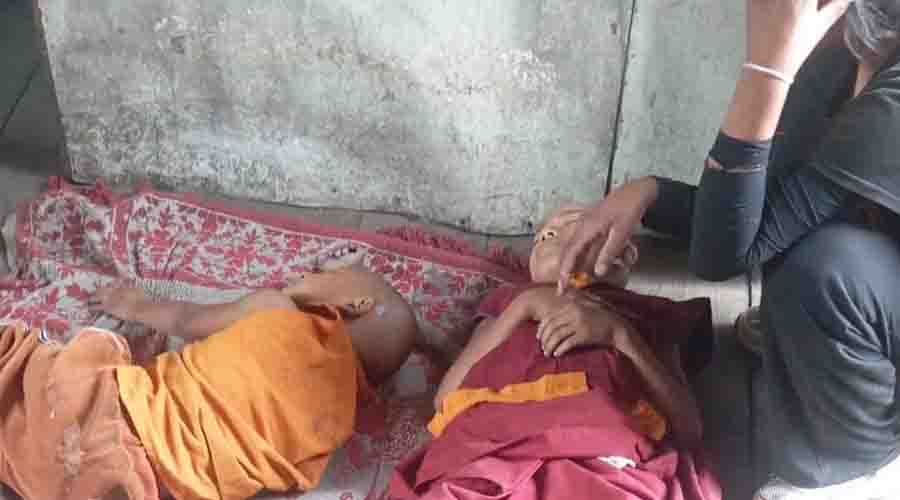 गोरखामा जंगली फल खाँदा गुम्बाका बालबालिका बिरामी