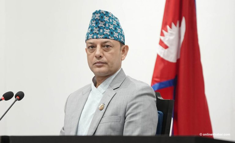 आफ्नो आचरणमाथि प्रश्न उठाइएपछि सभामुखले भने– मेरो ध्यानाकर्षण भएको छ