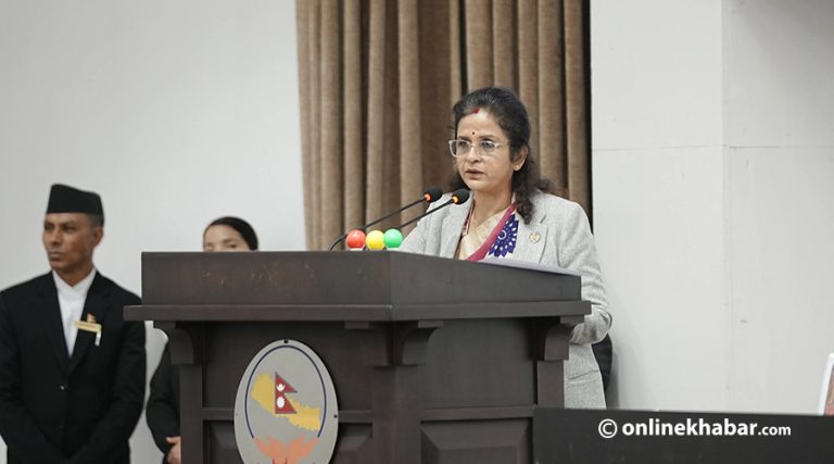 रुग्ण उद्योग पुनः सञ्चालन र पेट्रोलियम भण्डारण क्षमता विस्तारलाई प्राथमिकता दिनेछौं : उद्योगमन्त्री