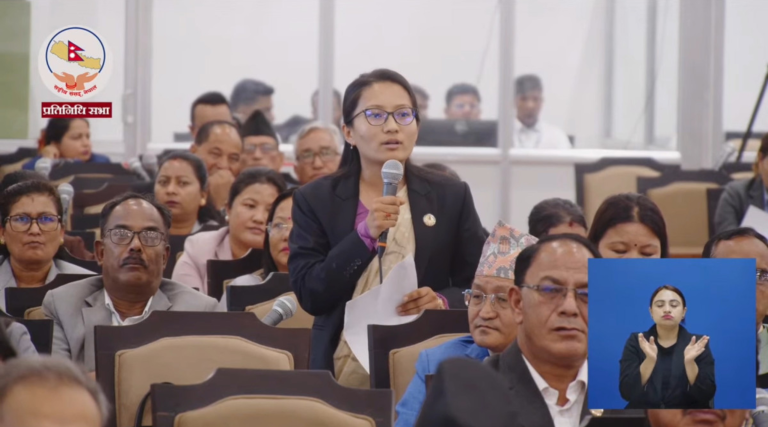 सरकार स्मार्ट बनोस्, तर ओभर स्मार्ट नबनोस् : गीता गुरुङ