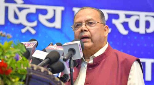 मदन भण्डारीको हत्यारा पत्ता लगाउन नसक्नु हाम्रै कमजोरी हो : झलनाथ खनाल
