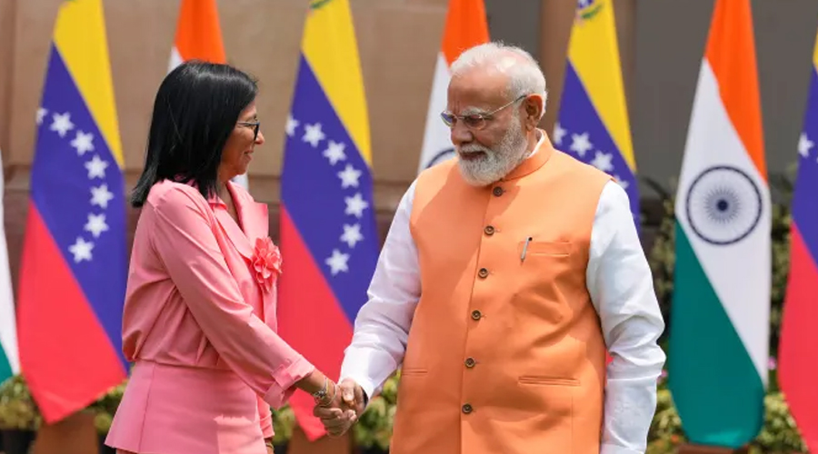भेनेजुएलाकी कार्यवाहक राष्ट्रपतिसँग मोदीको भेटवार्ता