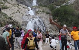 एघार महिनामा म्याग्दी हुँदै ७ लाख पर्यटक मुस्ताङ पुगे