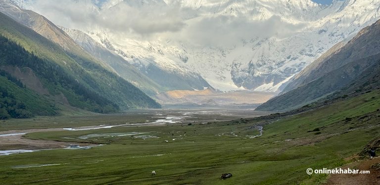रानीसैन विवाद : बाजुराका ३५ परिवार लखेटिए, भेडीगोठमा आगजनी