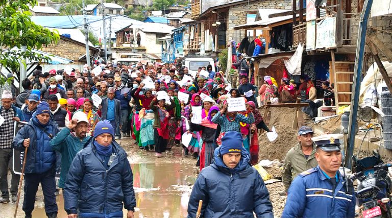 रानीसैन विवाद : कर्णाली करिडोर बन्द गरेपछि हुम्लामा पनि आन्दोलन