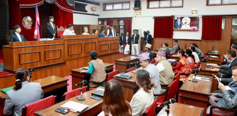 प्रधानमन्त्रीको अभिव्यक्तिले तनाव : दोस्रो दिन पनि कार्यसूचीमै प्रवेश गरेन राष्ट्रिय सभा
