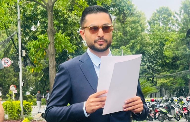 करका दर हेरफेरको प्रश्नमा सरकारका प्रवक्ताले गरे अर्थमन्त्री वाग्लेको बचाउ