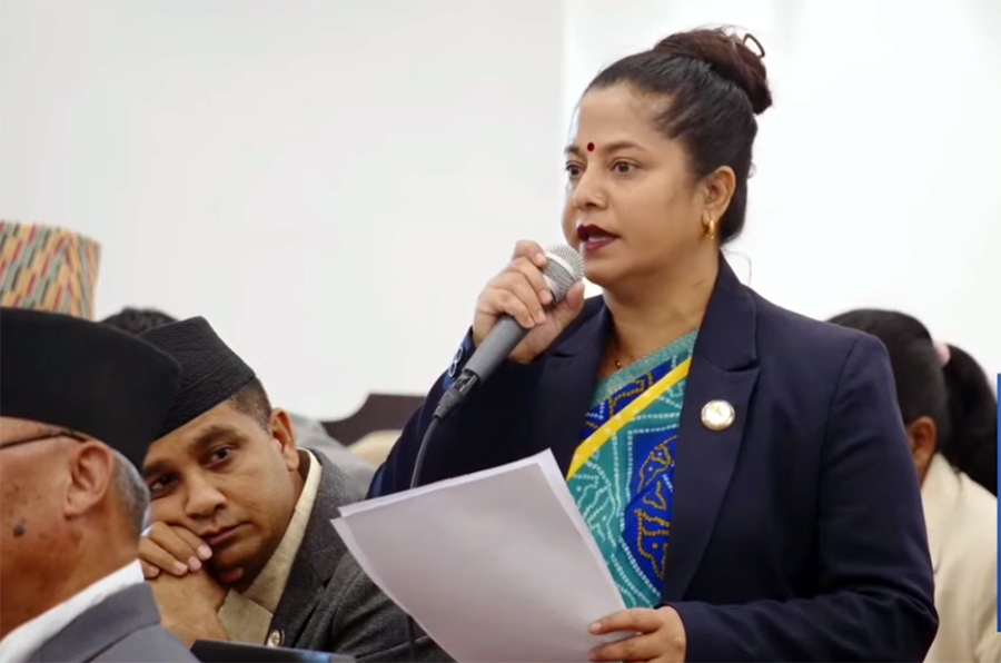 बालेन सम्झिँदै सांसद सीताले सुनाइन् संसदमा कविता