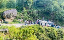 बाजुरामा बस दुर्घटना, २४ जना घाइते