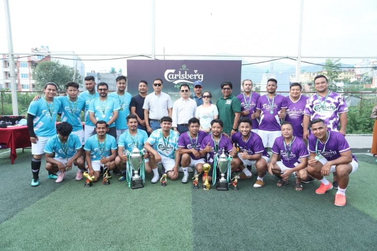 कार्ल्सबर्ग कर्पोरेट फुटसल प्रतियोगिता सम्पन्न, वर्ल्डलिंकले उचाल्यो उपाधि